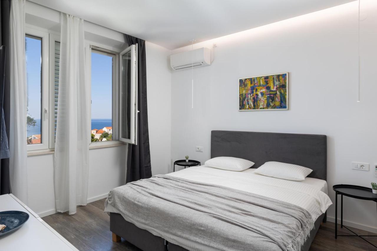 D Place Apartman *